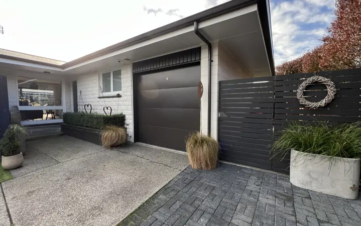2/46 Thornycroft St image