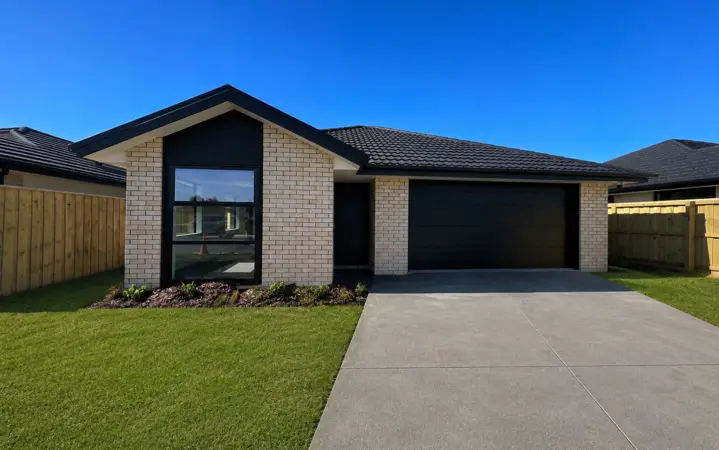 62 Crossley Ave image