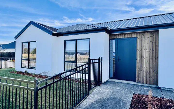 24 Ruataniwha Avenue image