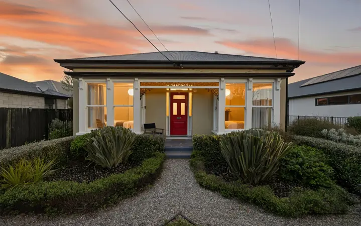 24 Macauley Street image