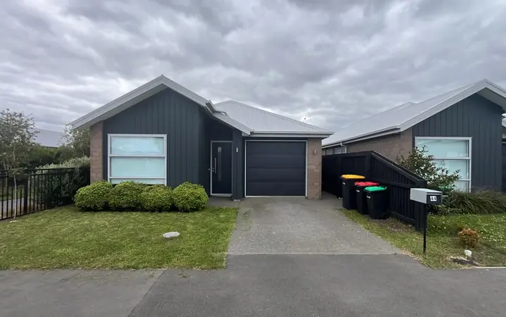 44  Horoeka Street image