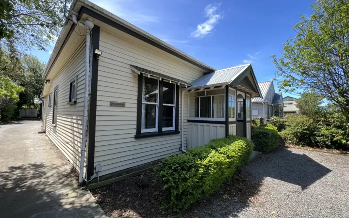 150 Blenheim Road image