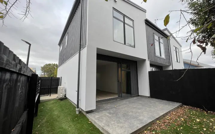 4/10a McLean Street image