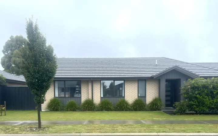 11 Whittington Drive image