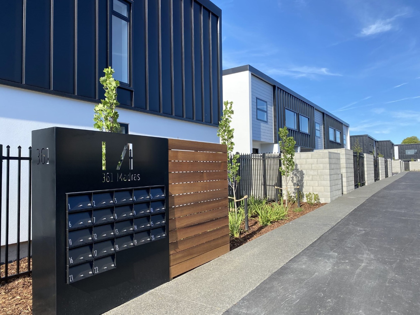 20/361  Madras Street image