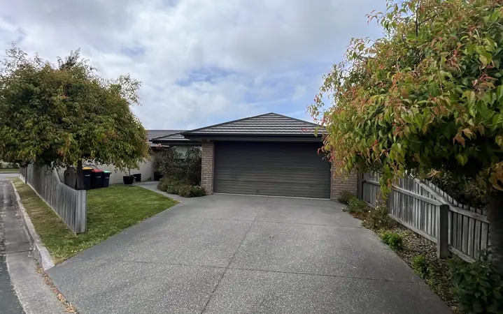62A  Somerville Crescent image