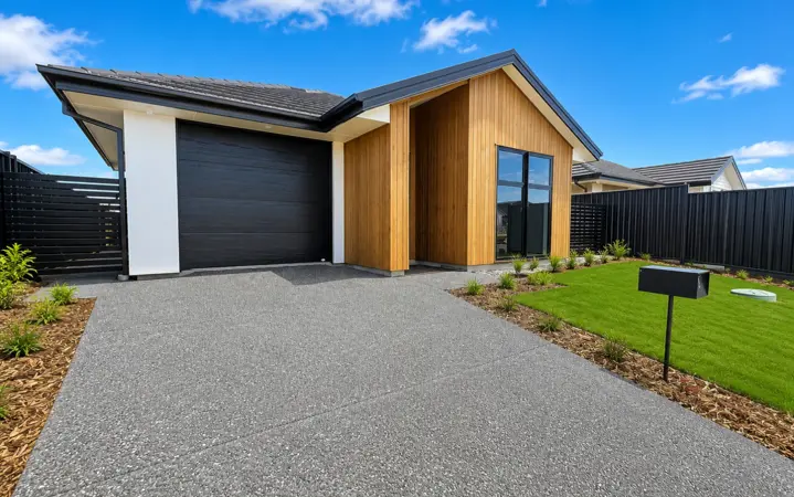 15 Lintott Street image