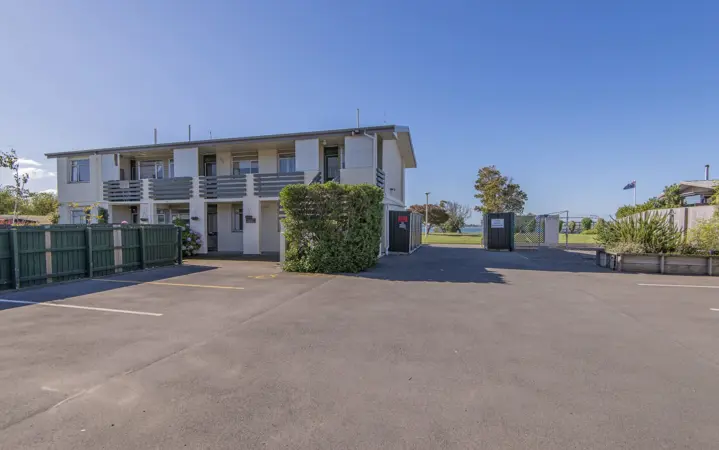 86 Beachville Road image